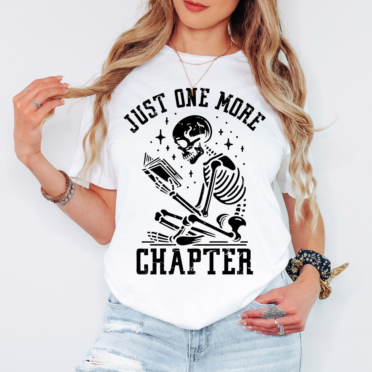 "Just One More Chapter" Skeleton Book Lover T-Shirt